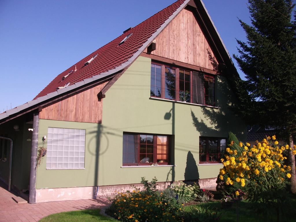 Fewo-Thueringer-Becken Vehra Buitenkant foto